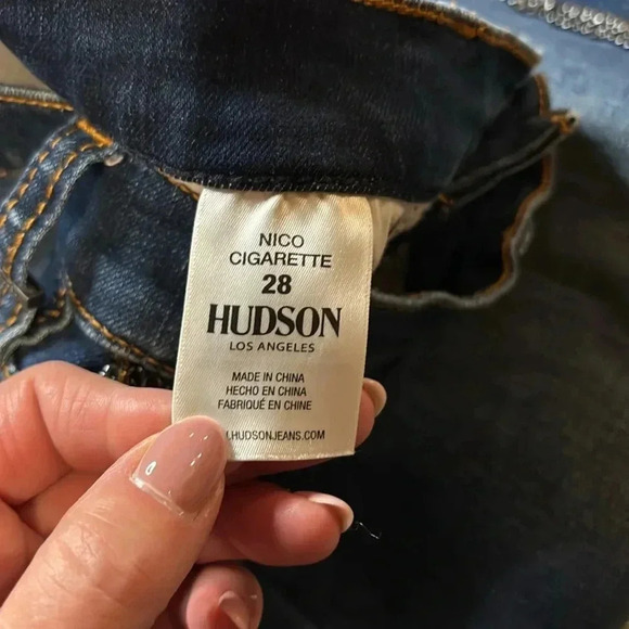 Hudson Nico Cigarette Fit with Unique Metal Detail, Size 28. - Picture 11 of 12